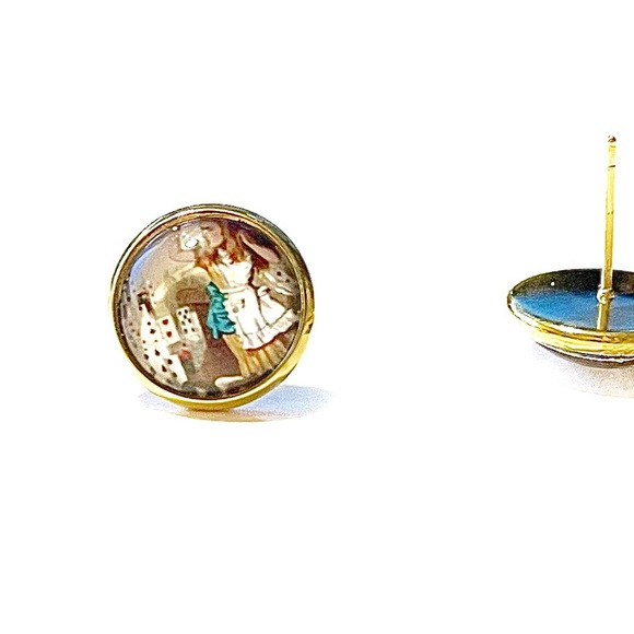 10/$10Alice in Wonderland glass front earrings, 12mm New - Picture 7 of 12